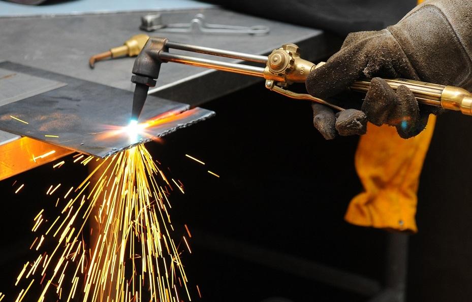 fan-applications-industries-welding-shops.jpg